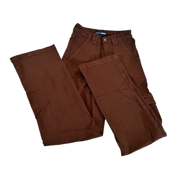 Fashion Nova Brown High Waisted Cargo Pants Size 3 - Picture 1 of 16